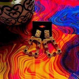 Women’s Gold large earrings